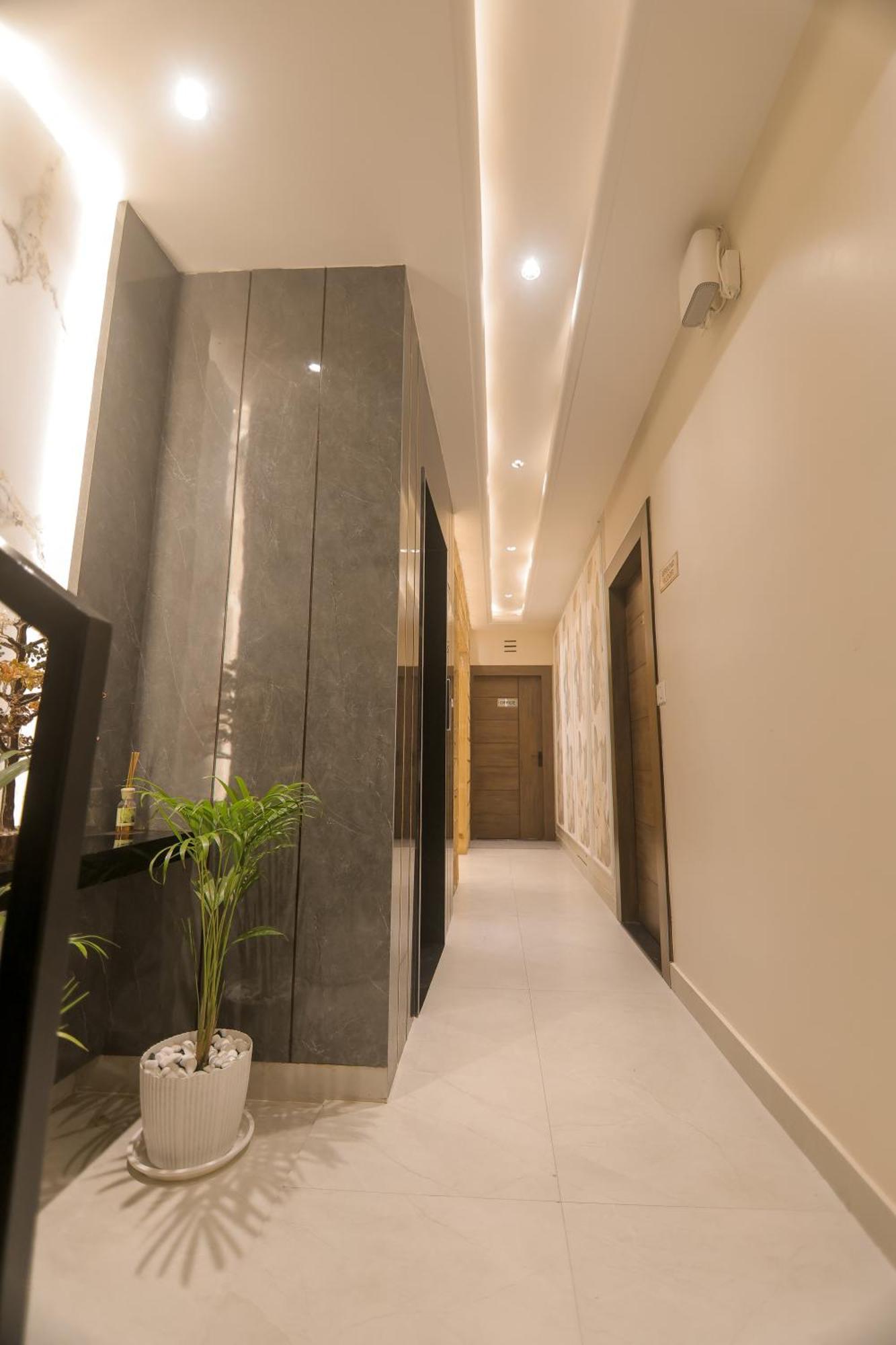 Hotel Hari Dhara, 100 Meters From Har-Ki-Pauri 하리드와르 외부 사진