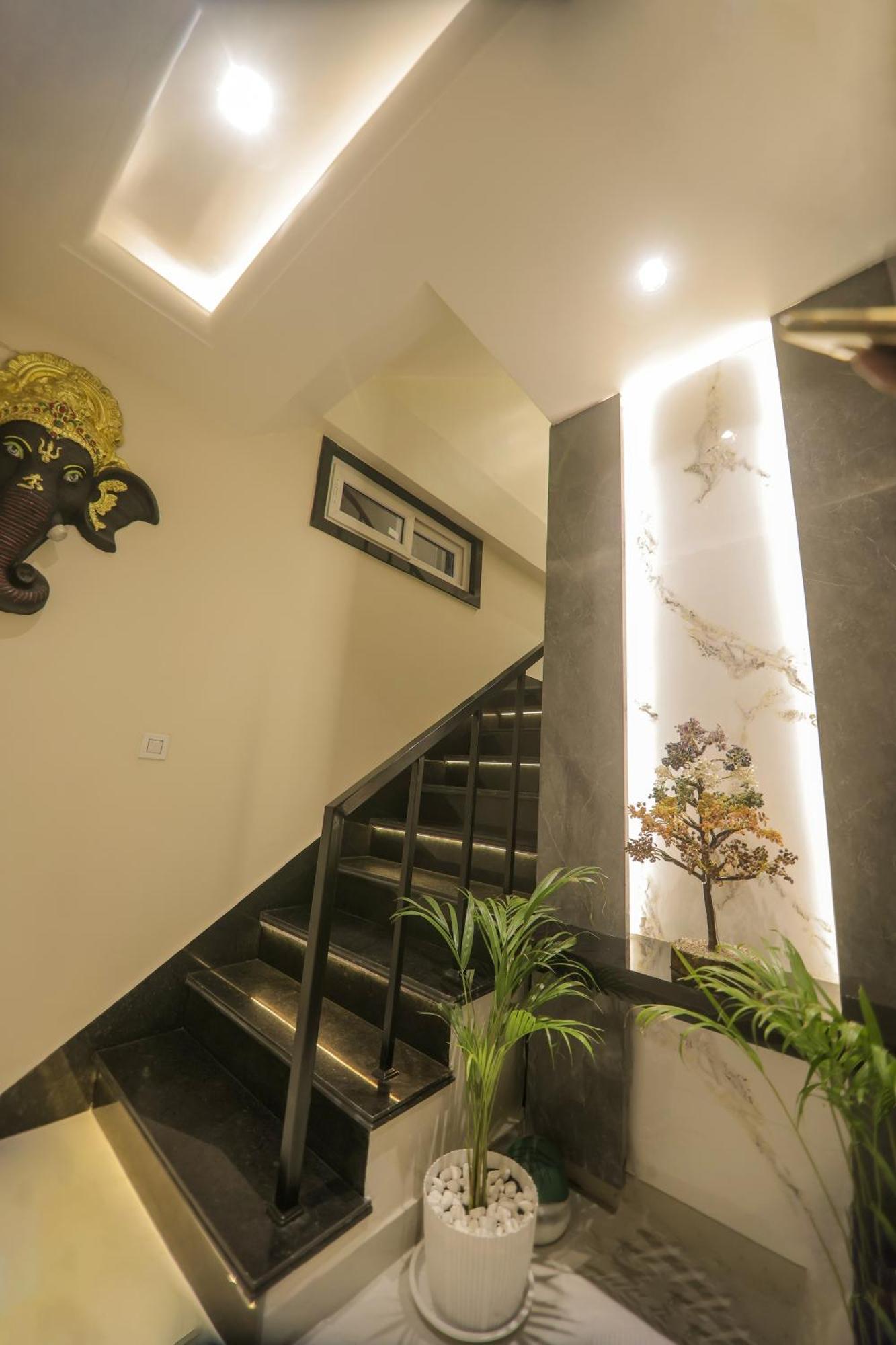 Hotel Hari Dhara, 100 Meters From Har-Ki-Pauri 하리드와르 외부 사진